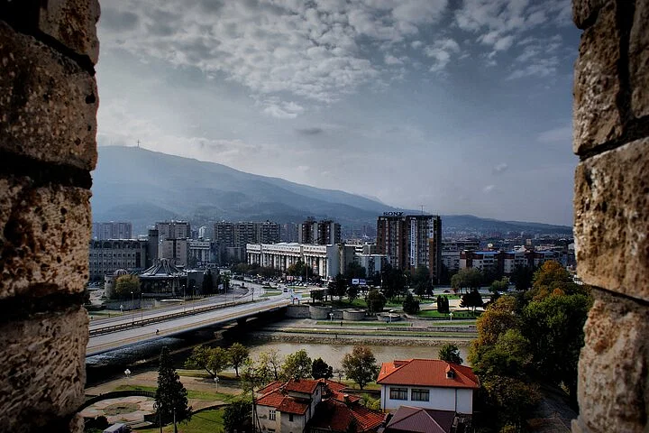 Skopje: Walking Tour & Vodno Mountain Expedition
