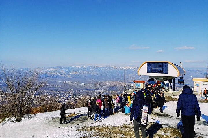 Skopje: Walking Tour & Vodno Mountain Expedition
