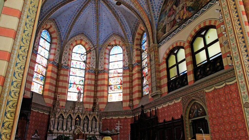 Sacred Heart Cathedral - Sarajevo walking tour