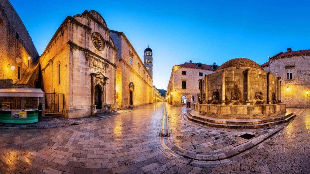 Dubrovnik - Onofrio Fountain Old town walking tour