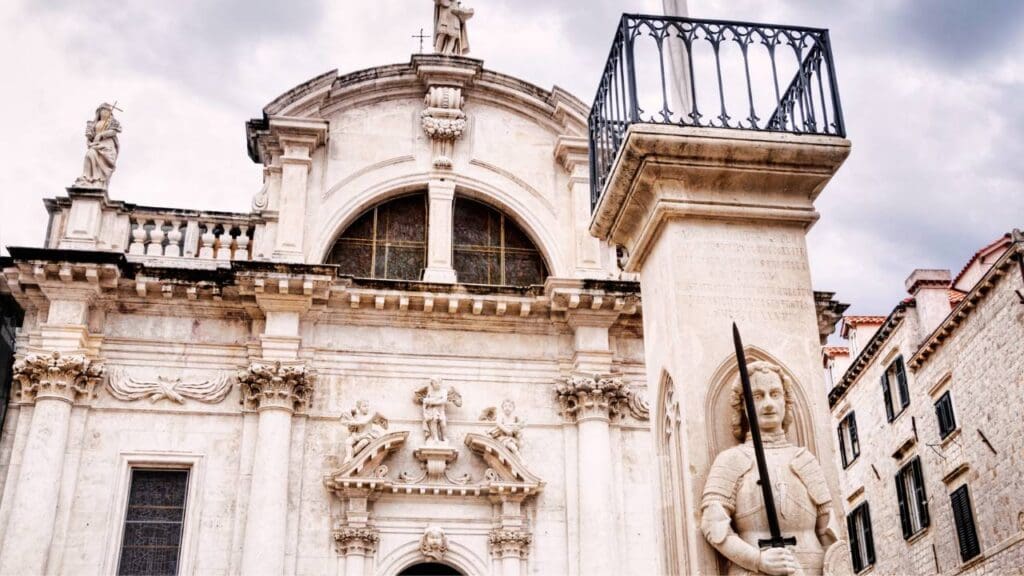 Orlando's Column - Dubrovnik Old town walking tour