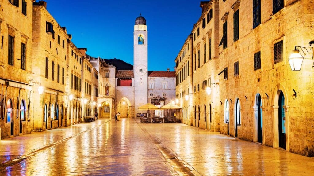 Stradun - Dubrovnik Old town walking tour