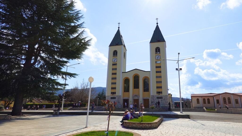 Balkan Tour: Great Balkan Exploration - Medugorje